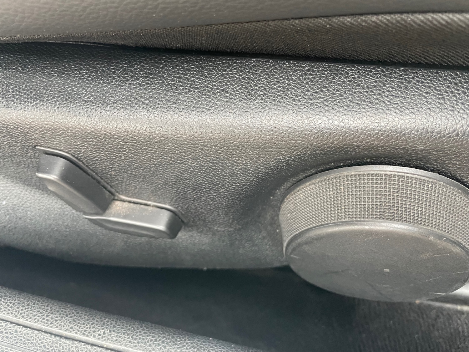 Used Mercedes-Benz E Class 2013 for sale - 76346852: Photo 21