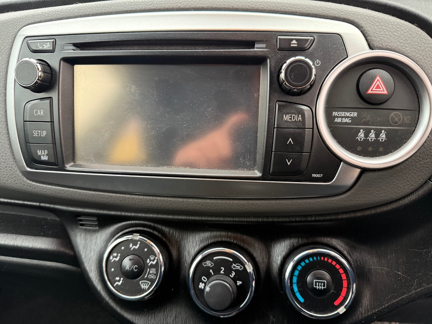 Used Toyota Yaris 2012 for sale - 76665943: Photo 11