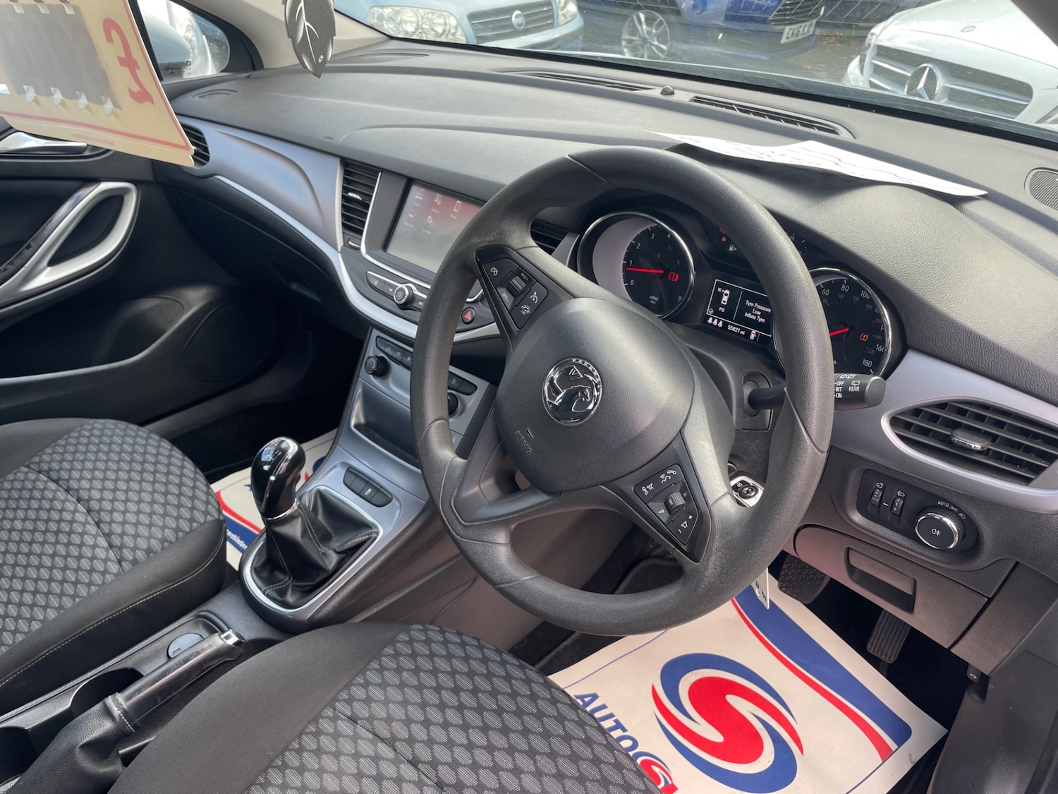 Used Vauxhall Astra 2017 for sale - 76334210: Photo 12