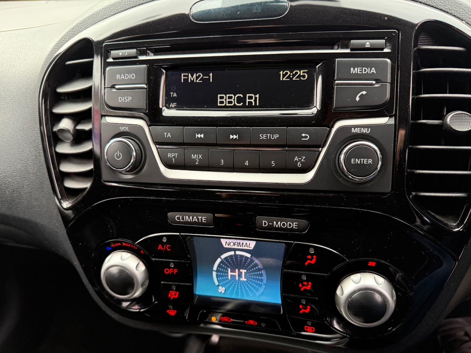 Used Nissan Juke 2016 for sale - 77483619: Photo 10