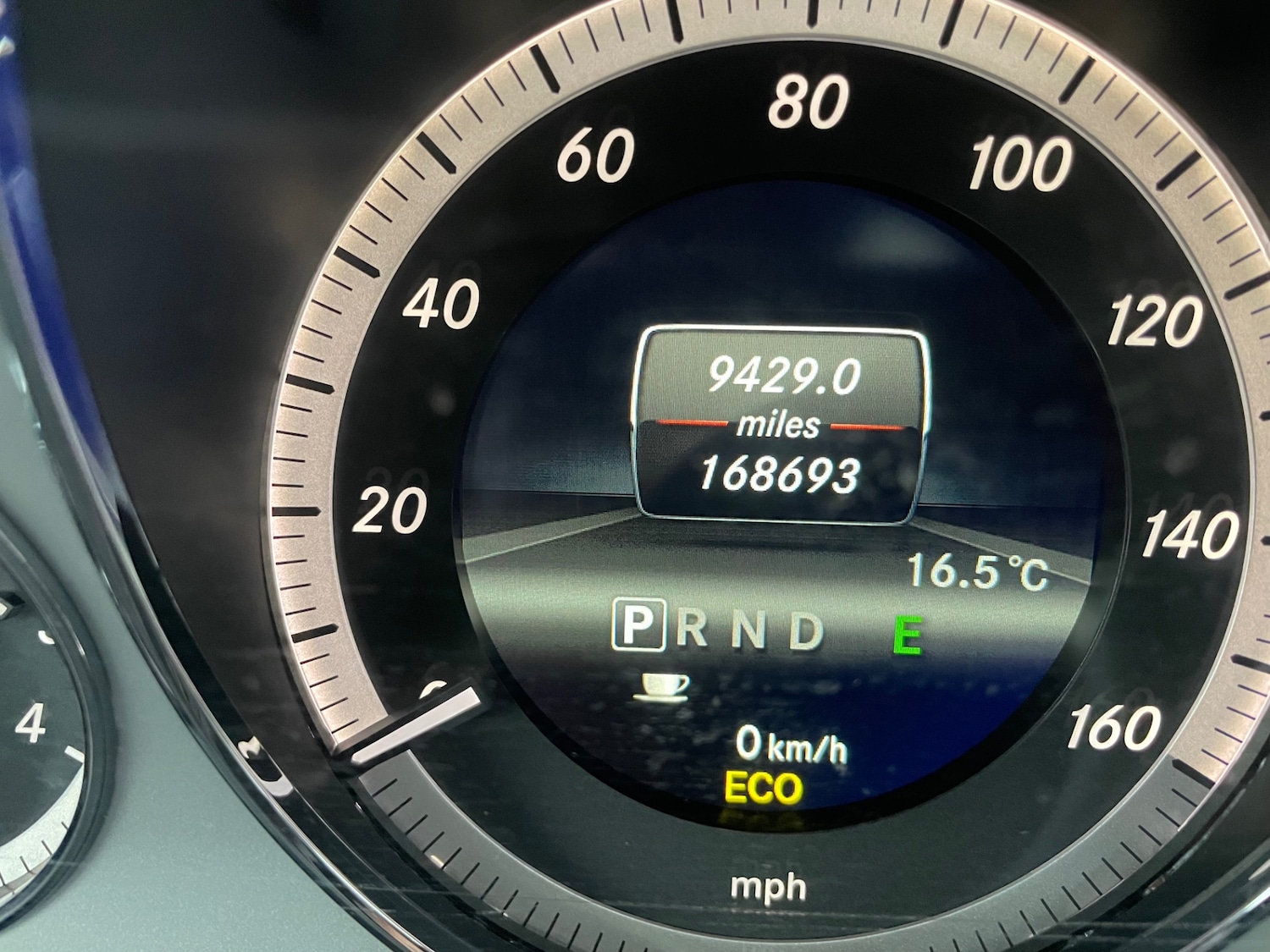 Used Mercedes-Benz E Class 2013 for sale - 76933429: Photo 19