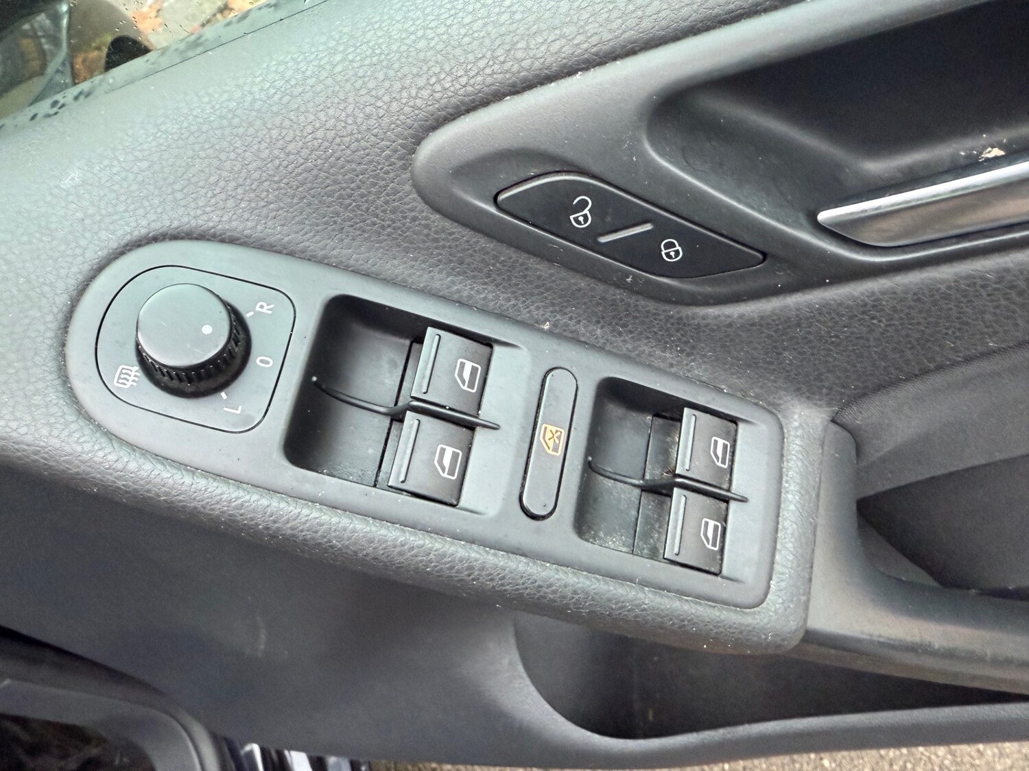 Used Volkswagen Golf 2010 for sale - 76596645: Photo 13