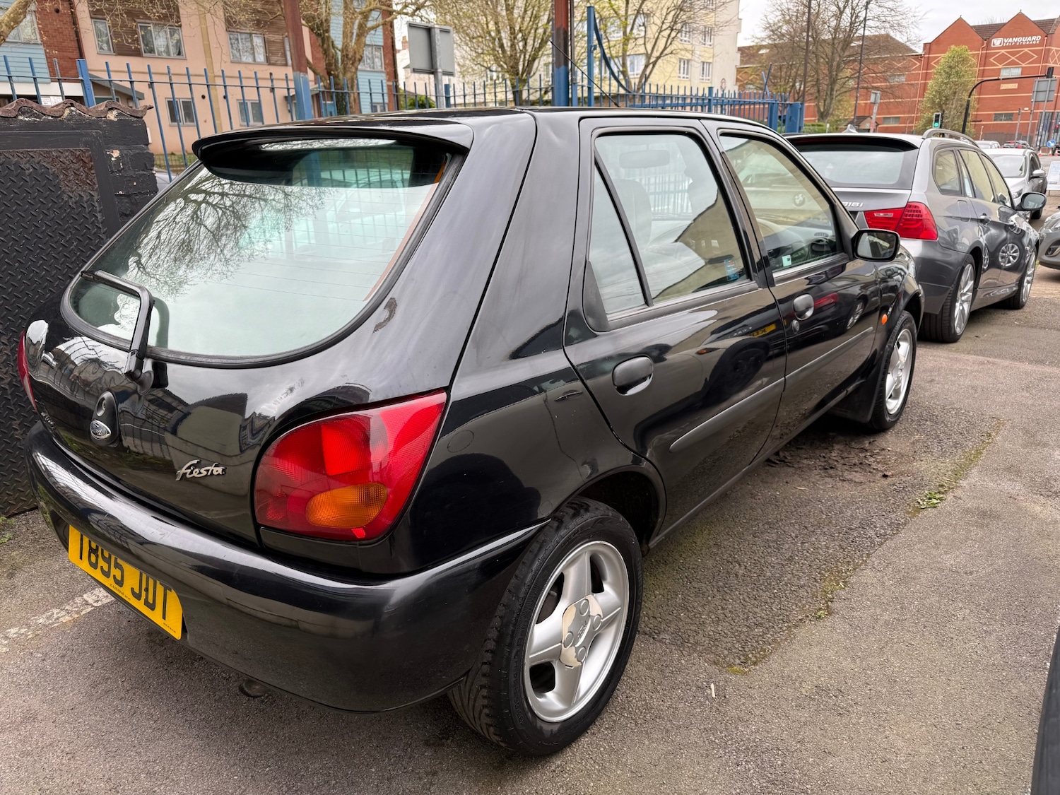 Used Ford Fiesta 1999 for sale - 78103794: Photo 6