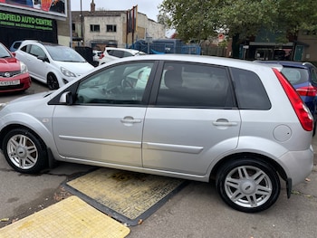 Used Ford Fiesta 2007 for sale - 76263854: Photo 4