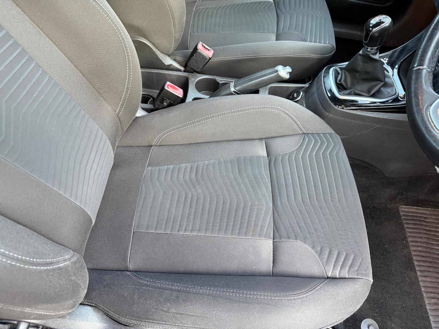 Used Ford Fiesta 2014 for sale - 76933400: Photo 10