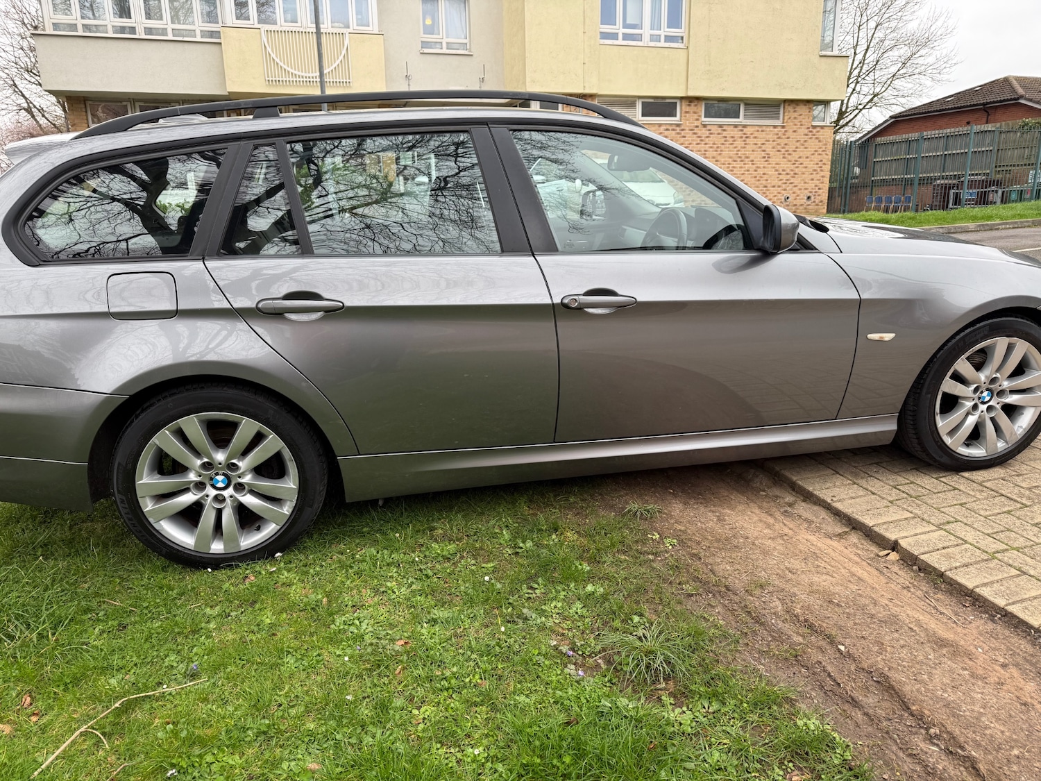 Used BMW 3 Series 2010 for sale - 77779345: Photo 8