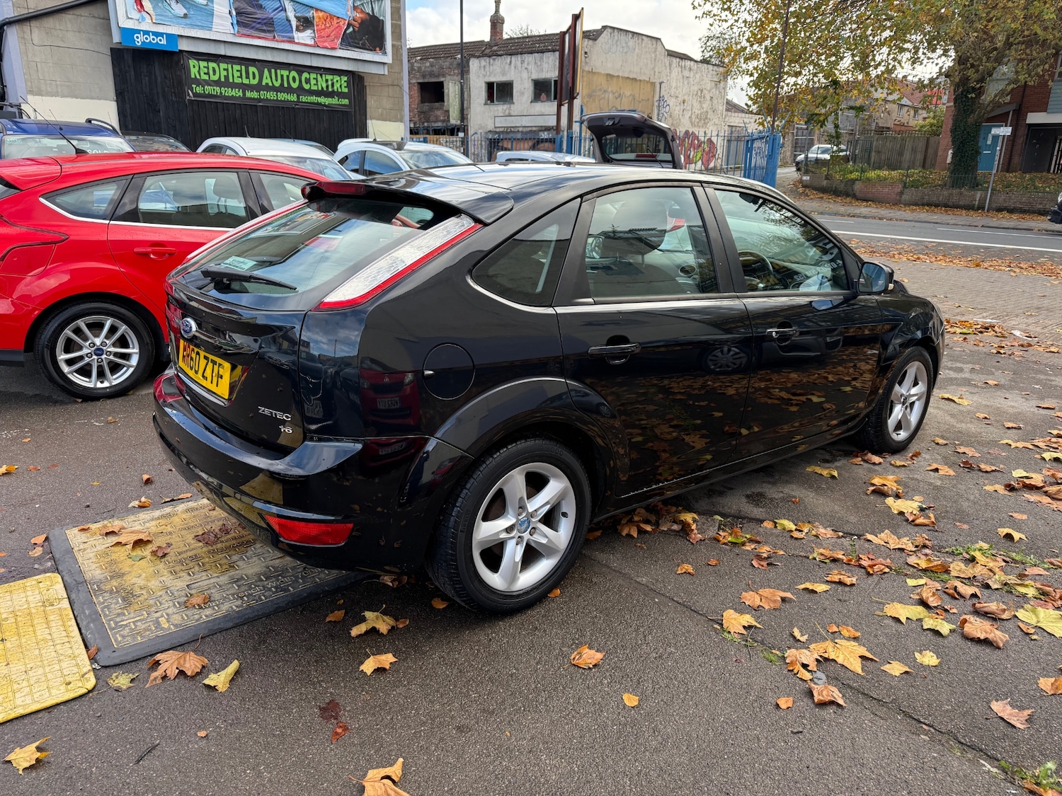 Used Ford Focus 2010 for sale - 76436863: Photo 14