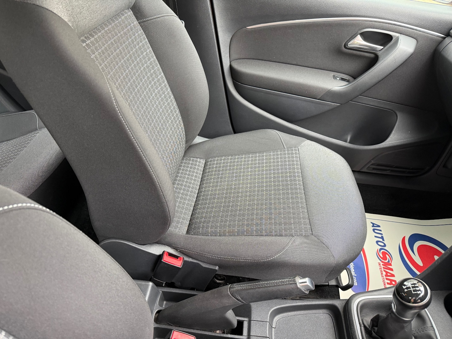 Used Volkswagen Polo 2015 for sale - 77779852: Photo 12