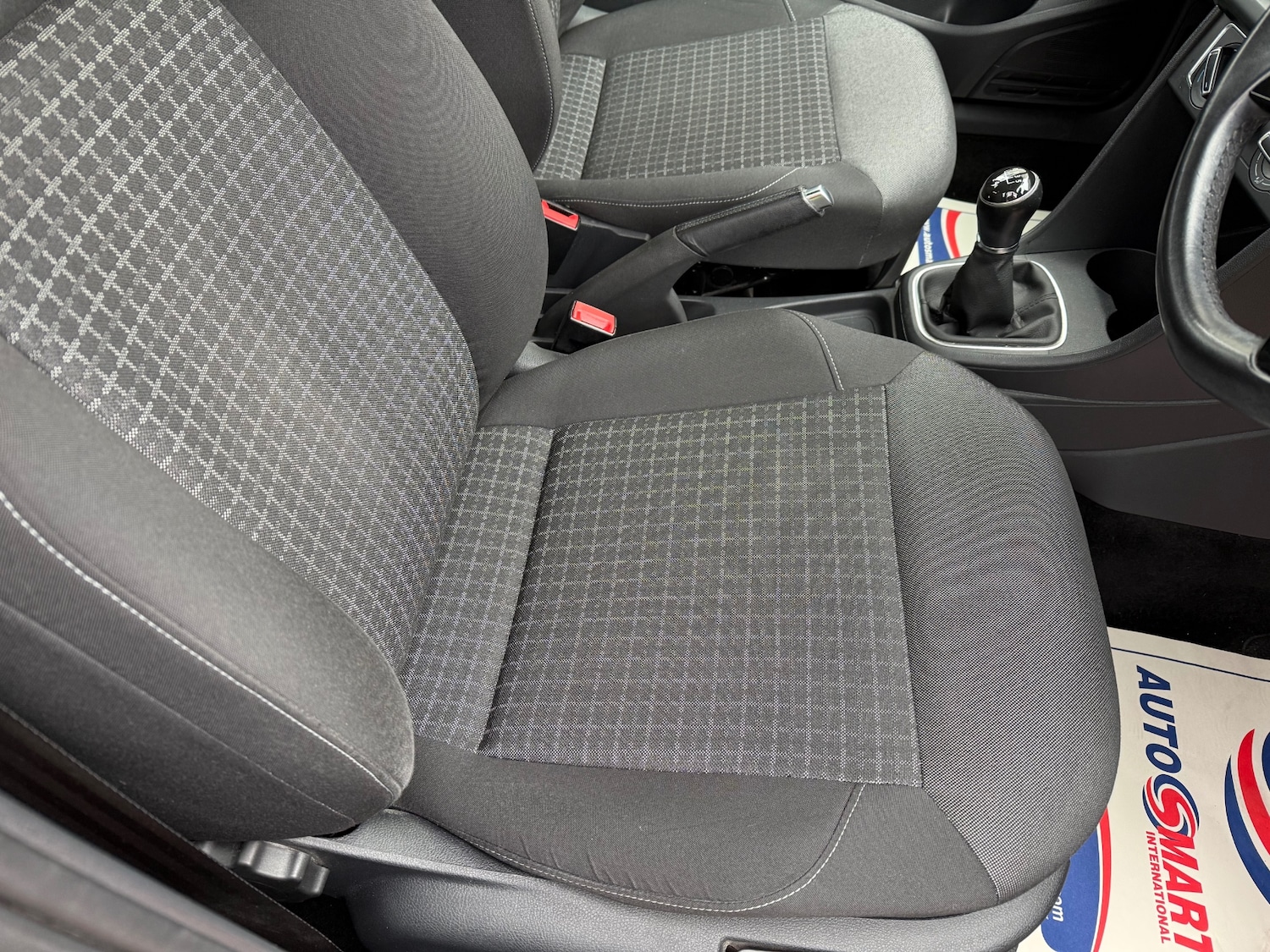 Used Volkswagen Polo 2015 for sale - 77779852: Photo 13