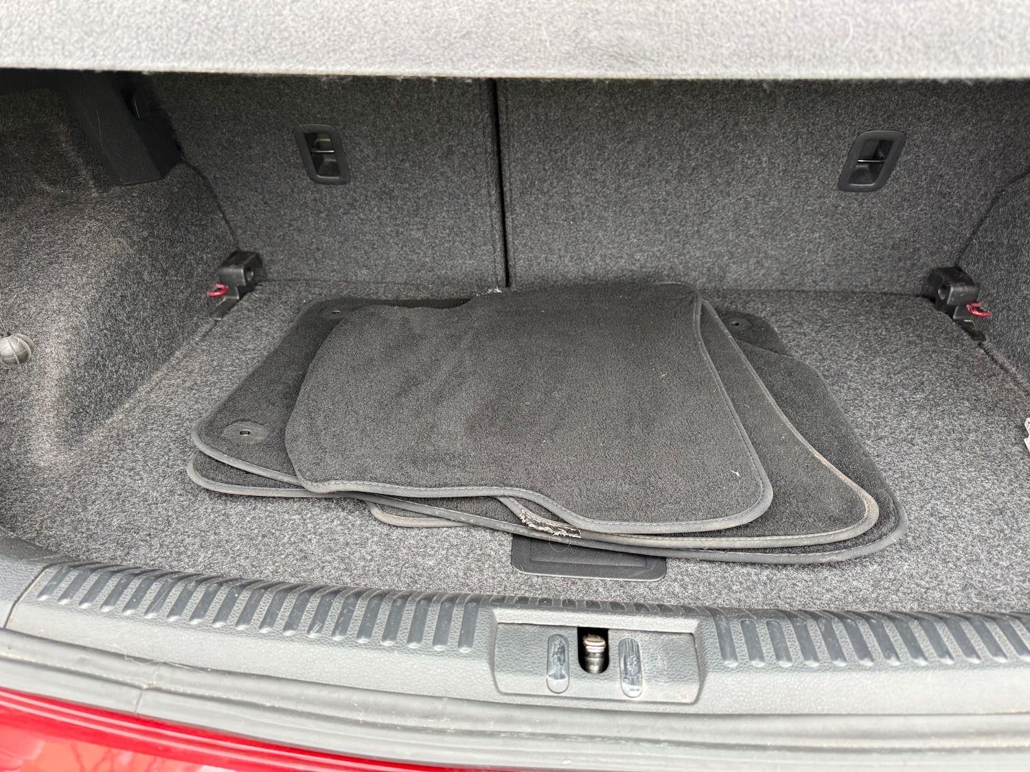 Used Volkswagen Polo 2015 for sale - 77779852: Photo 14