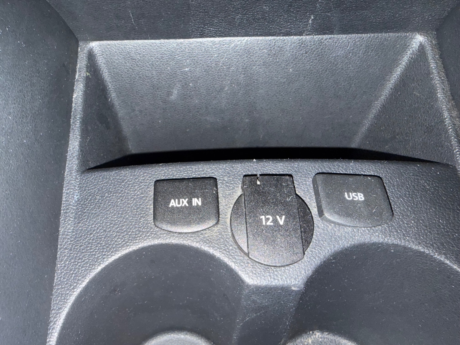 Used Volkswagen Polo 2015 for sale - 77779852: Photo 19