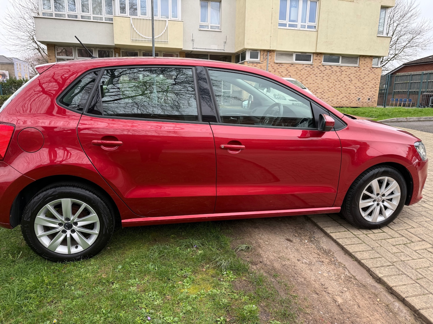 Used Volkswagen Polo 2015 for sale - 77779852: Photo 21