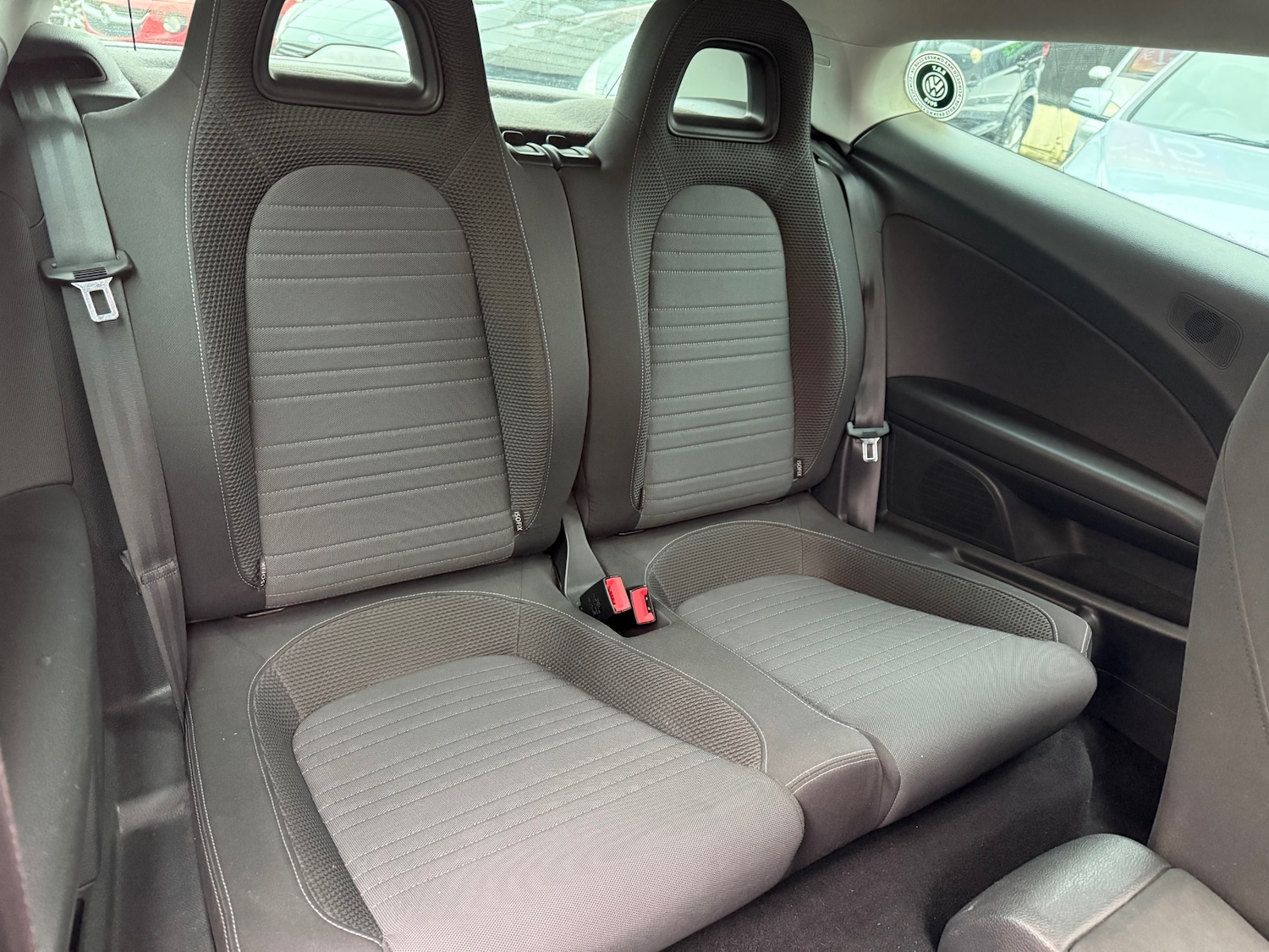 Used Volkswagen Scirocco 2009 for sale - 77201145: Photo 11