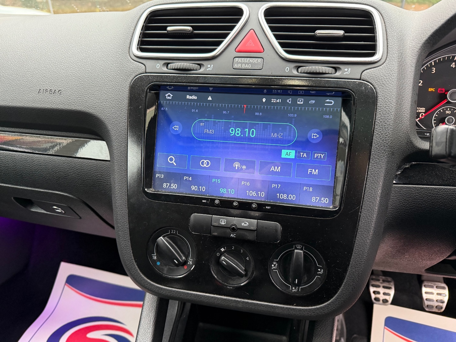 Used Volkswagen Scirocco 2009 for sale - 77201145: Photo 15