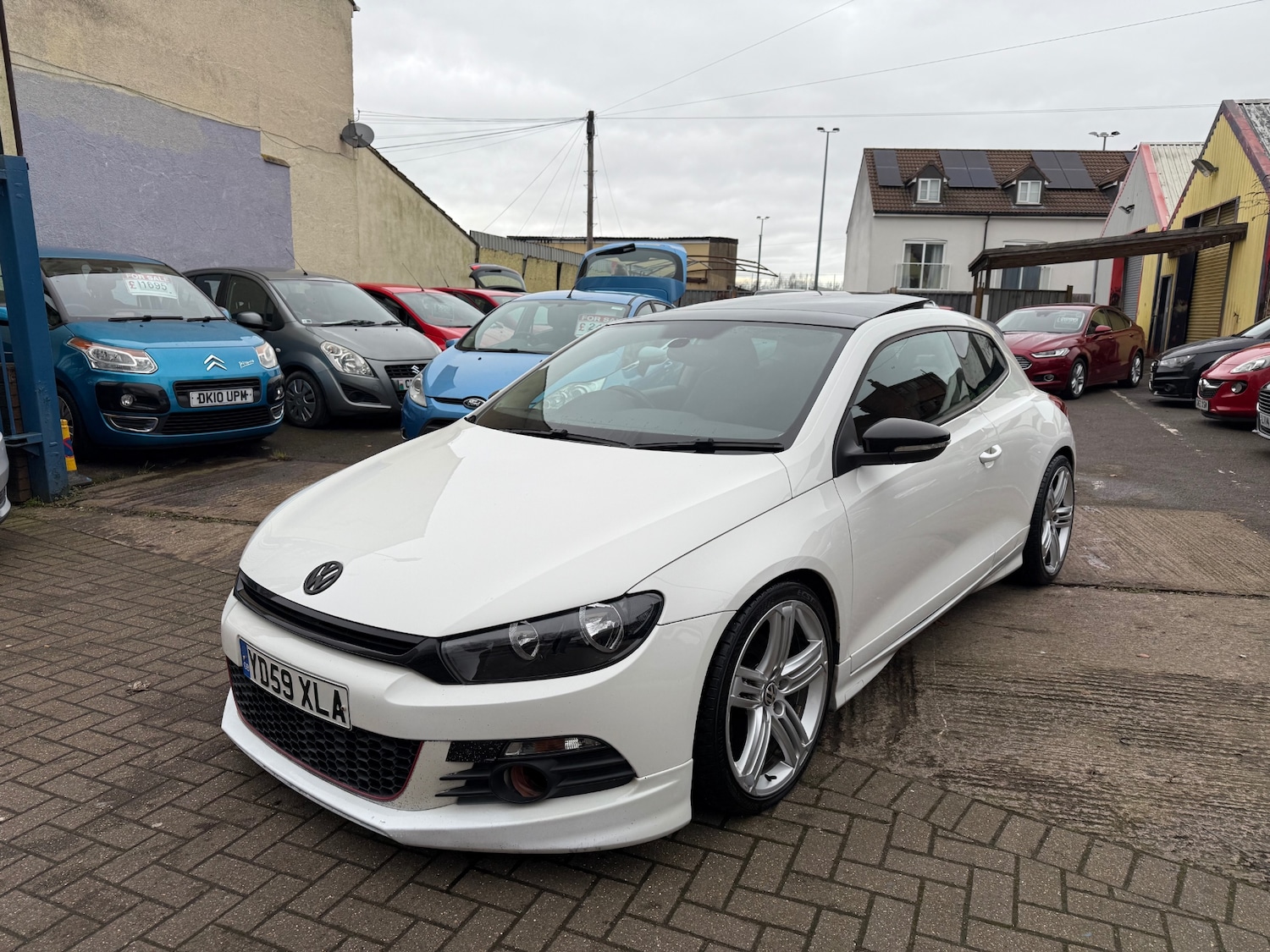 Used Volkswagen Scirocco 2009 for sale - 77201145: Photo 3