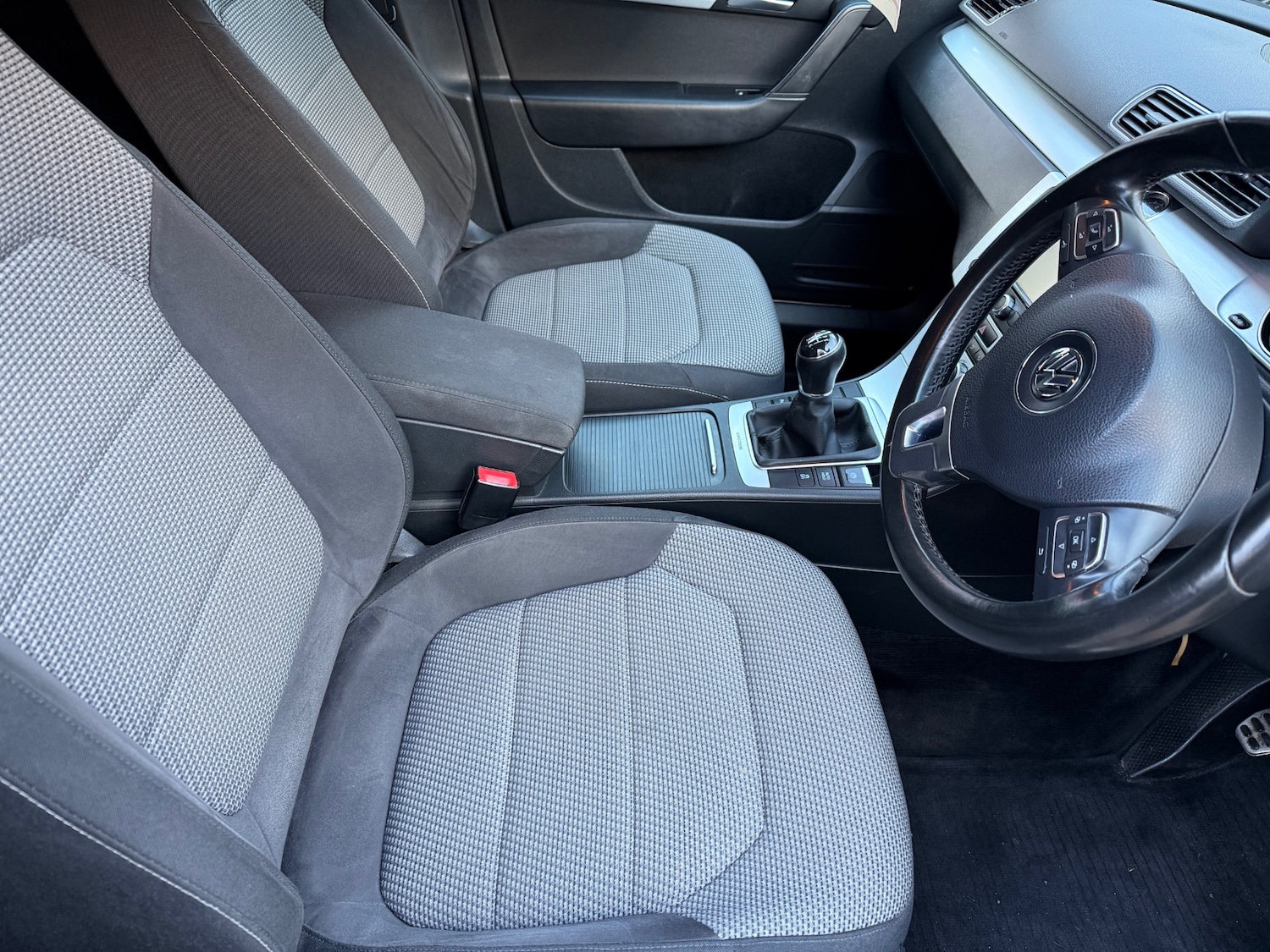 Used Volkswagen Passat 2013 for sale - 76848559: Photo 12