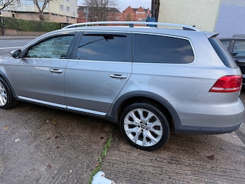 Used Volkswagen Passat 2013 for sale - 76848559: Photo