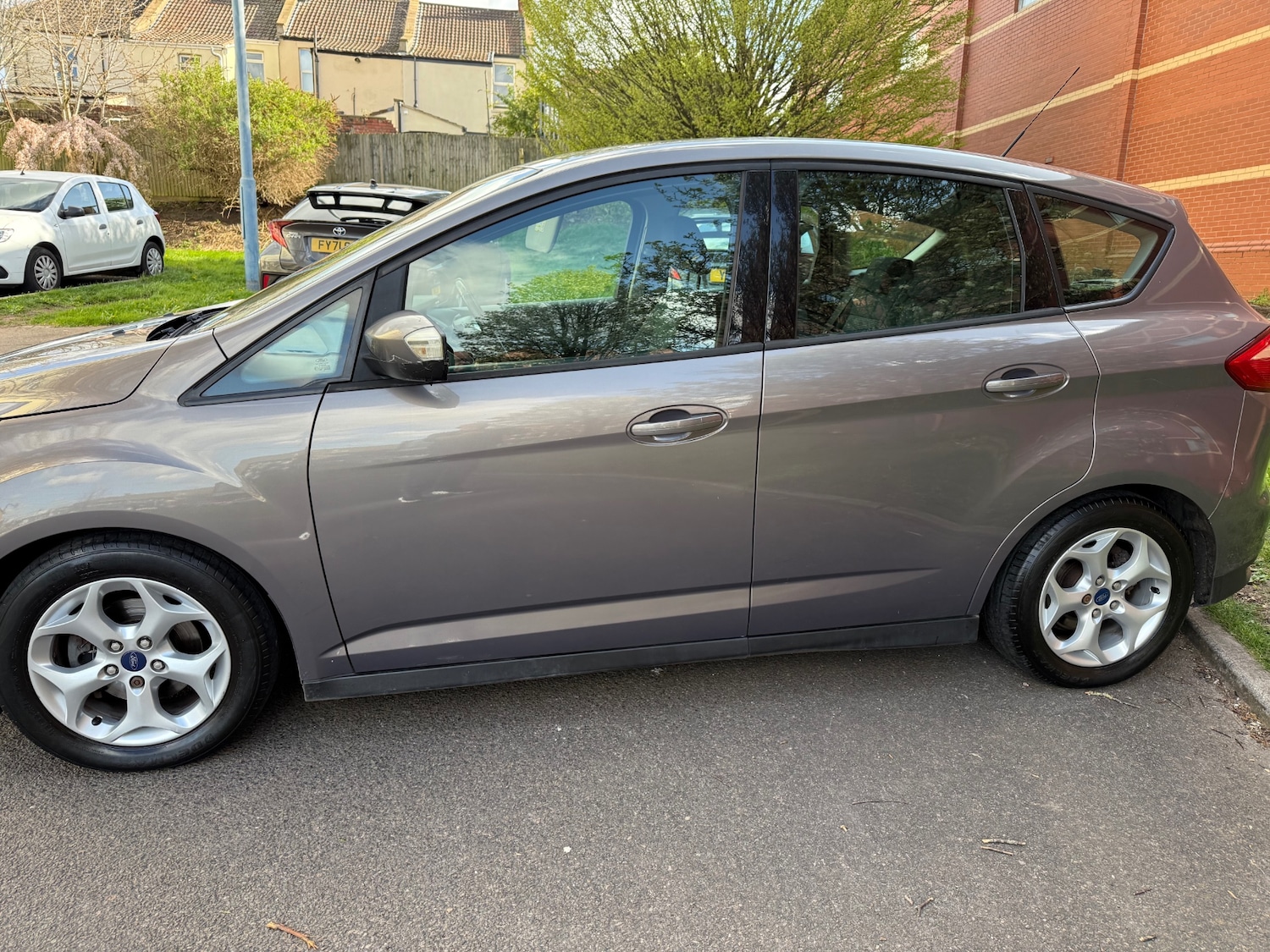 Used Ford C-Max 2012 for sale - 78055421: Photo 4