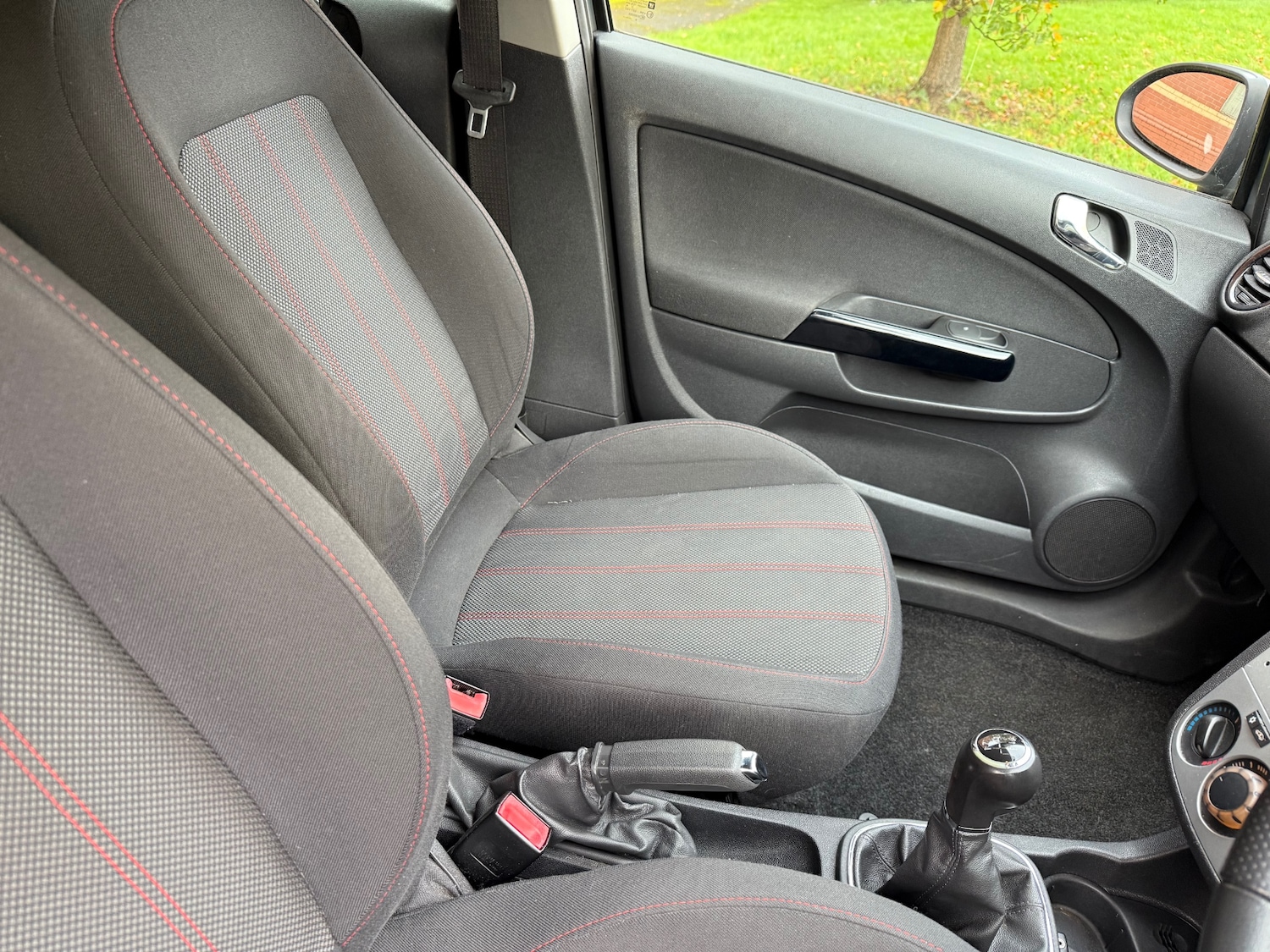 Used Vauxhall Corsa 2010 for sale - 76482702: Photo 14