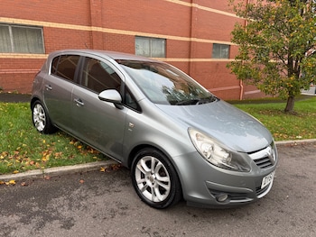Vauxhall - Corsa