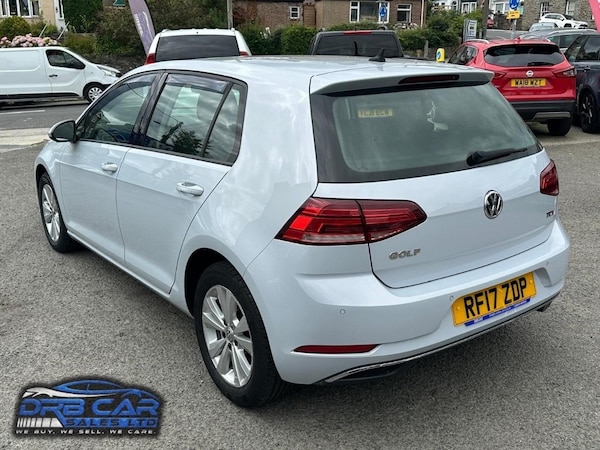 Used Volkswagen Golf 2017 for sale - 75449683: Photo 4