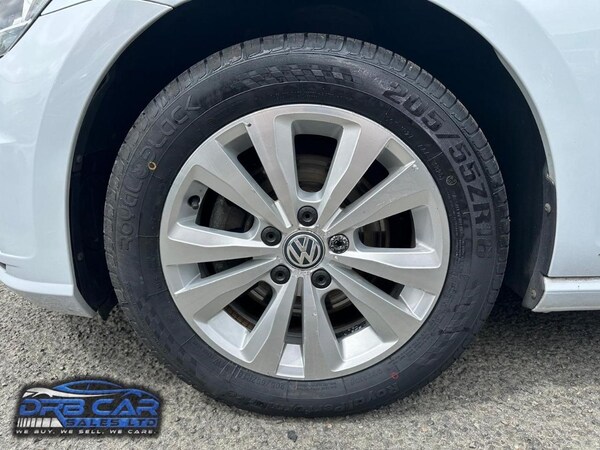 Used Volkswagen Golf 2017 for sale - 75449683: Photo 9