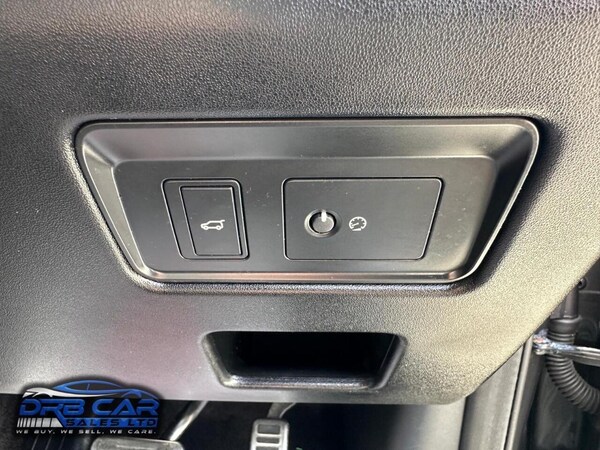 Used Land Rover Discovery 2020 for sale - 75532488: Photo 35