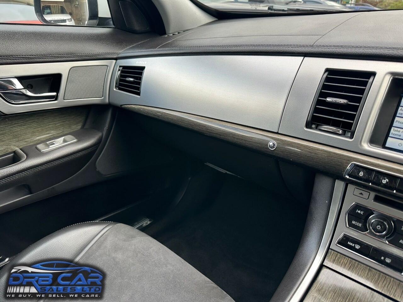 Used Jaguar XF 2014 for sale - 76607064: Photo 24