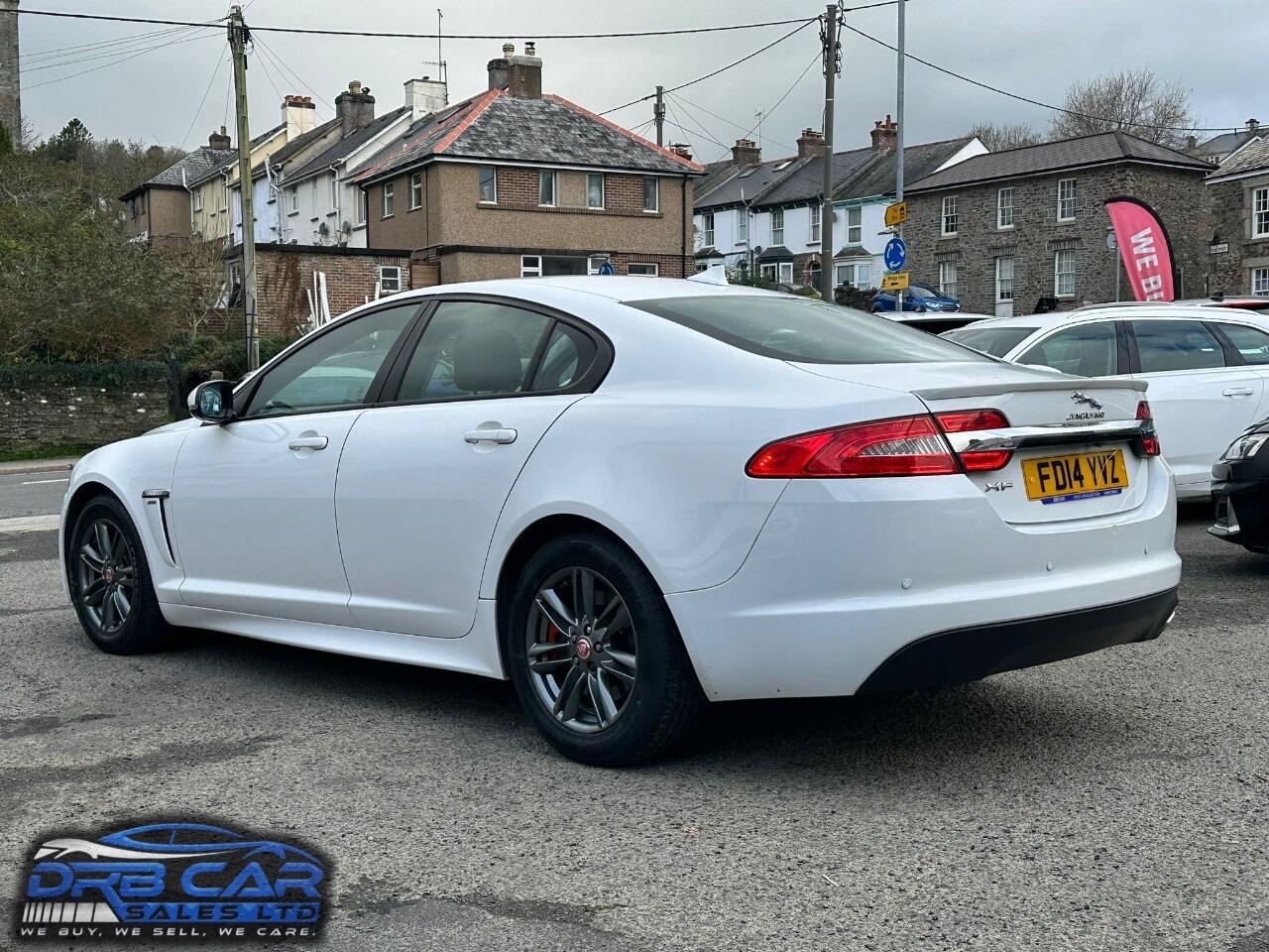 Used Jaguar XF 2014 for sale - 76607064: Photo 4