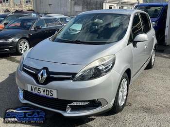 Used Renault Scenic 2015 for sale - 75459727: Photo