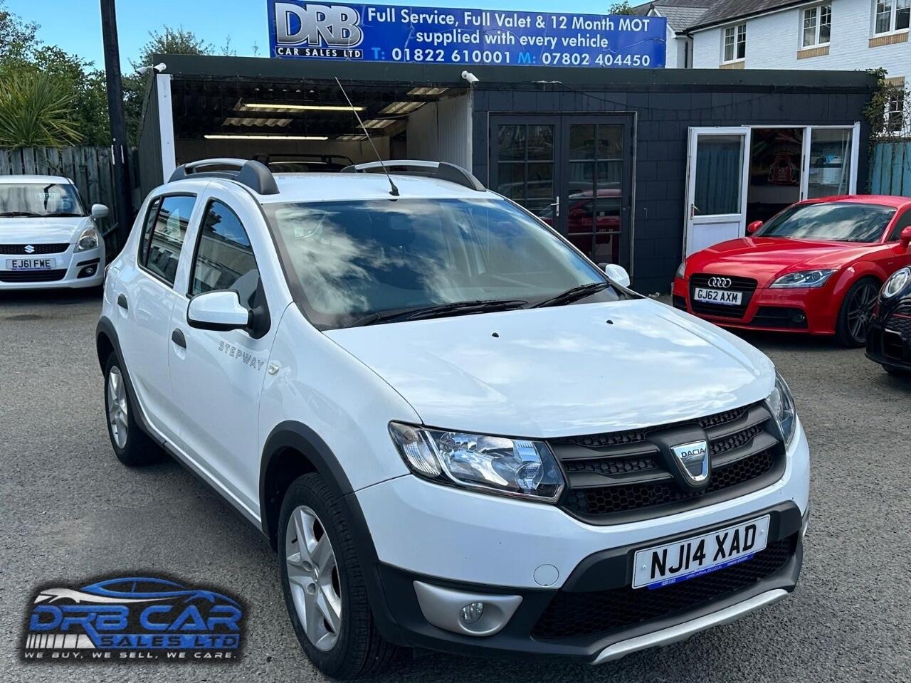 Used Dacia Sandero Stepway 2014 for sale - 76060308: Photo 1