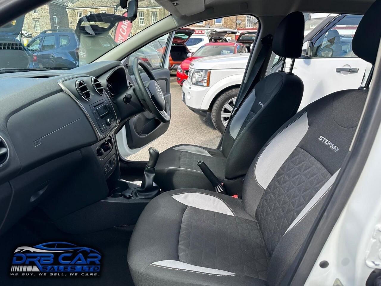 Used Dacia Sandero Stepway 2014 for sale - 76060308: Photo 14