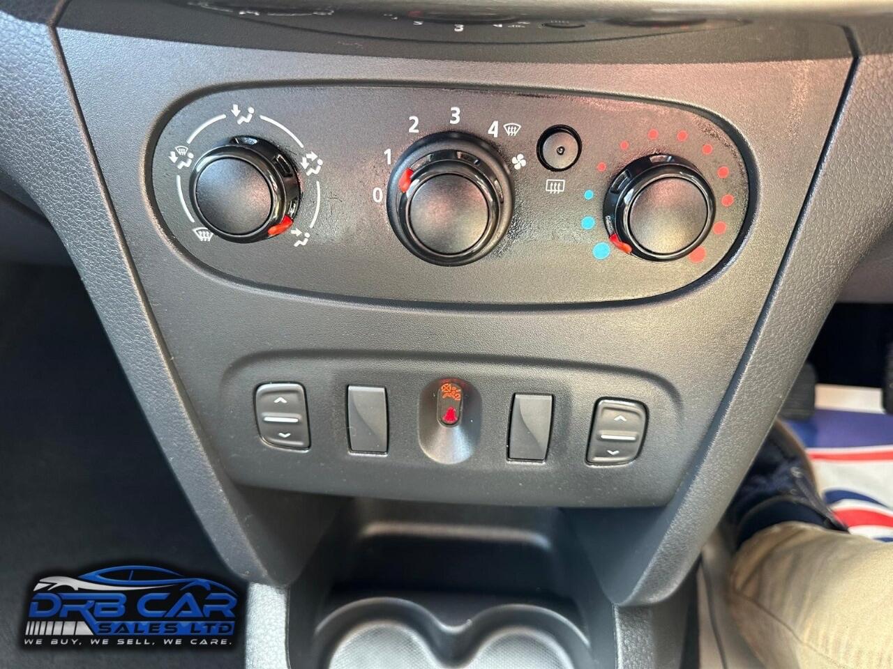 Used Dacia Sandero Stepway 2014 for sale - 76060308: Photo 19