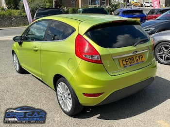 Used Ford Fiesta 2009 for sale - 74610395: Photo