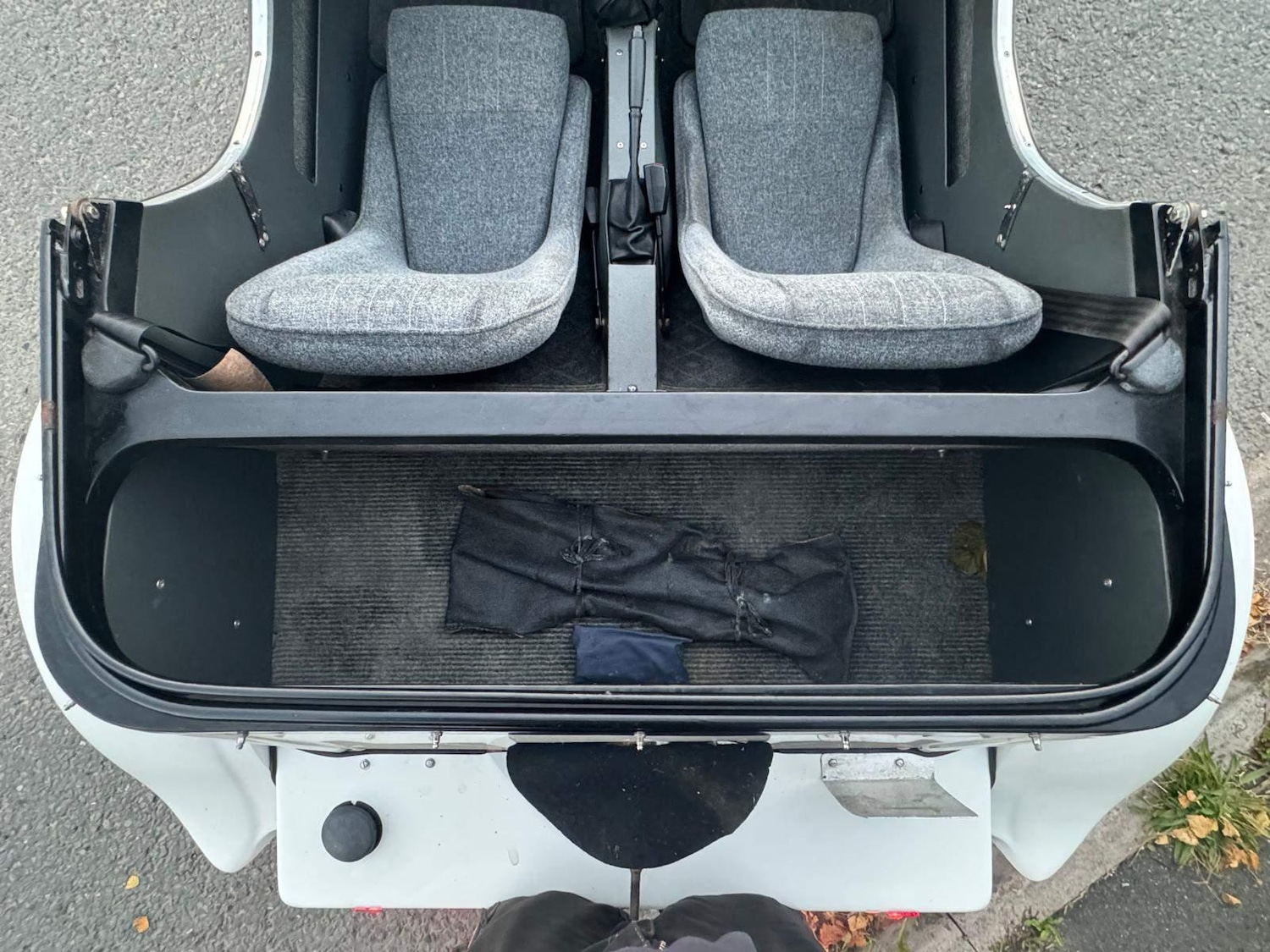 Vehicle 25