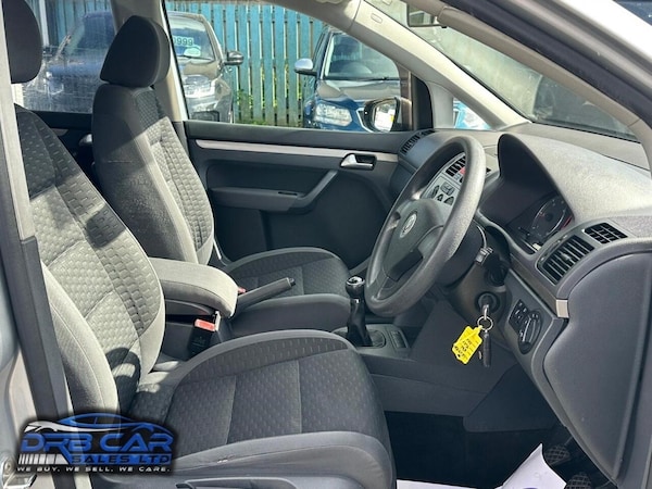 Used Volkswagen Touran 2009 for sale - 76179297: Photo 15