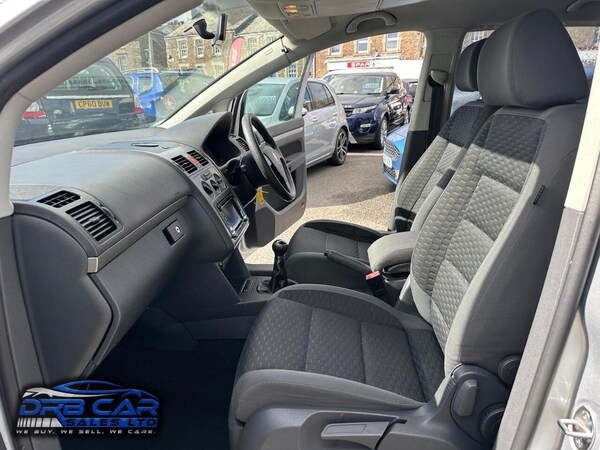 Used Volkswagen Touran 2009 for sale - 76179297: Photo 17