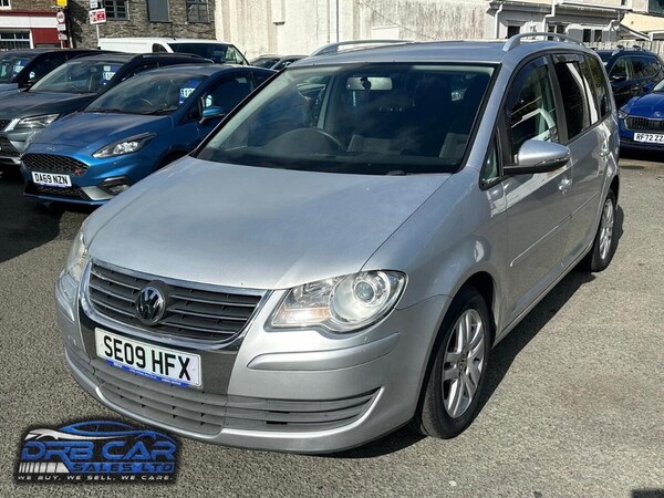 Used Volkswagen Touran 2009 for sale - 76179297: Photo 3