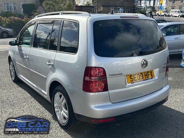 Used Volkswagen Touran 2009 for sale - 76179297: Photo 4