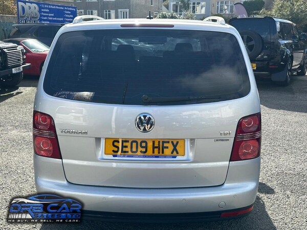 Used Volkswagen Touran 2009 for sale - 76179297: Photo 5