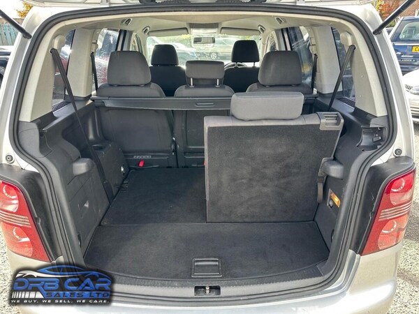 Used Volkswagen Touran 2009 for sale - 76179297: Photo 8