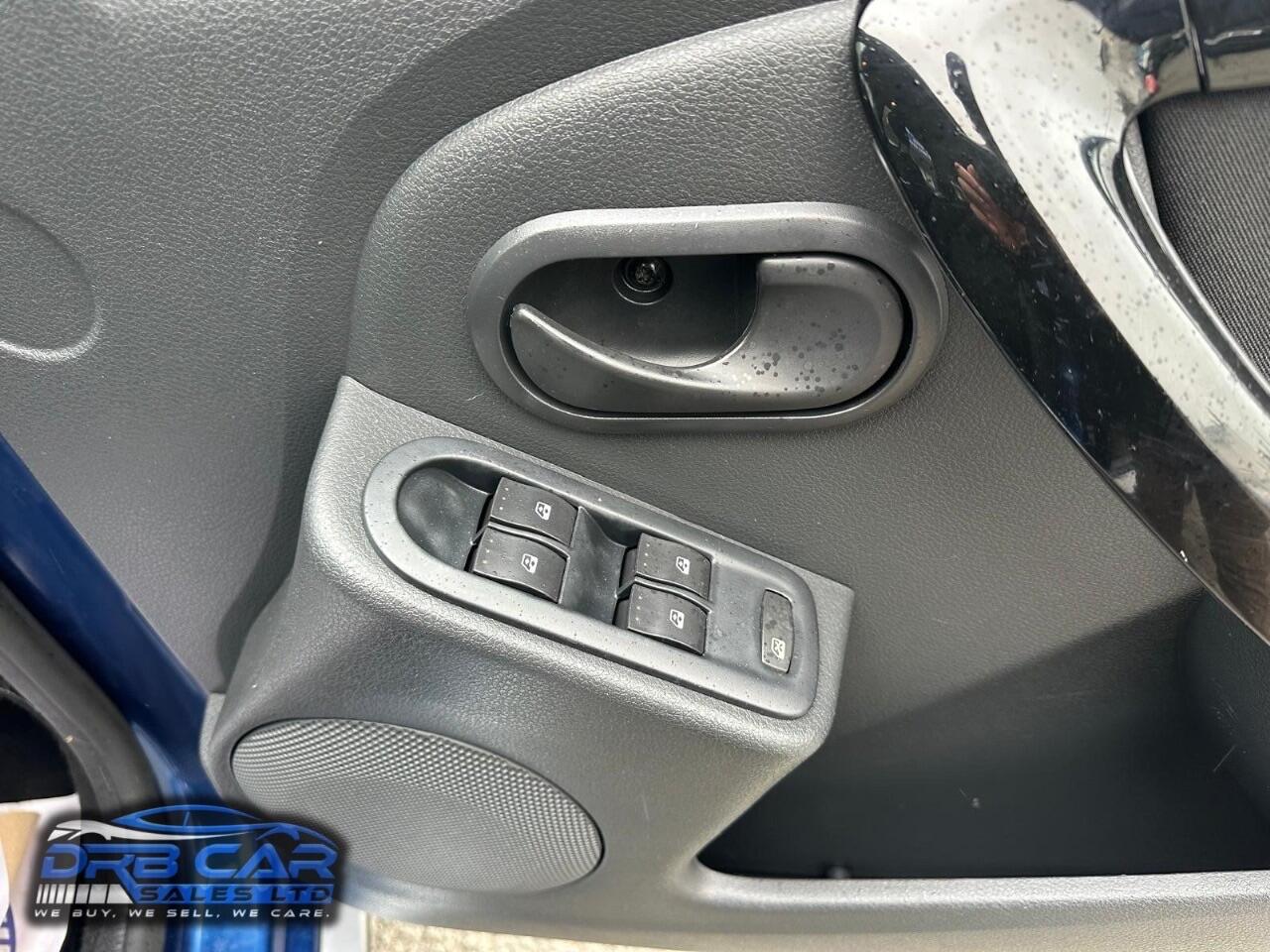 Used Dacia Duster 2013 for sale - 76388094: Photo 24