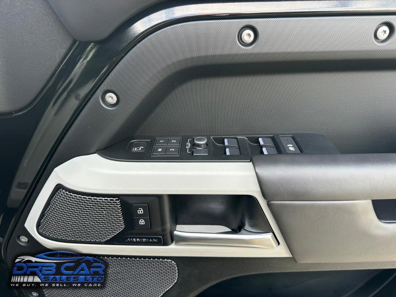 Used Land Rover Defender 110 for sale - 76137912: Photo 15