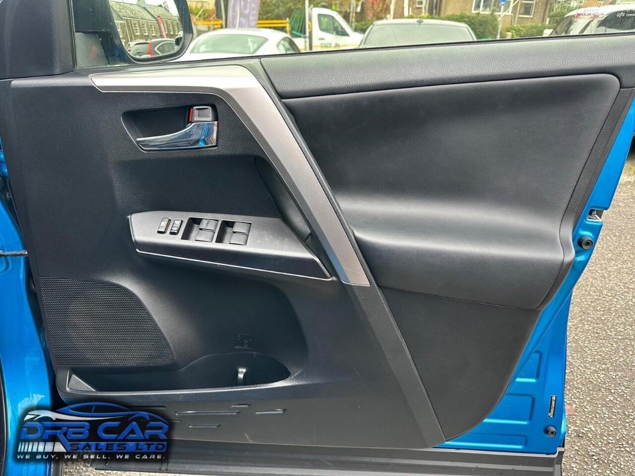 Used Toyota RAV4 2016 for sale - 76423729: Photo 30