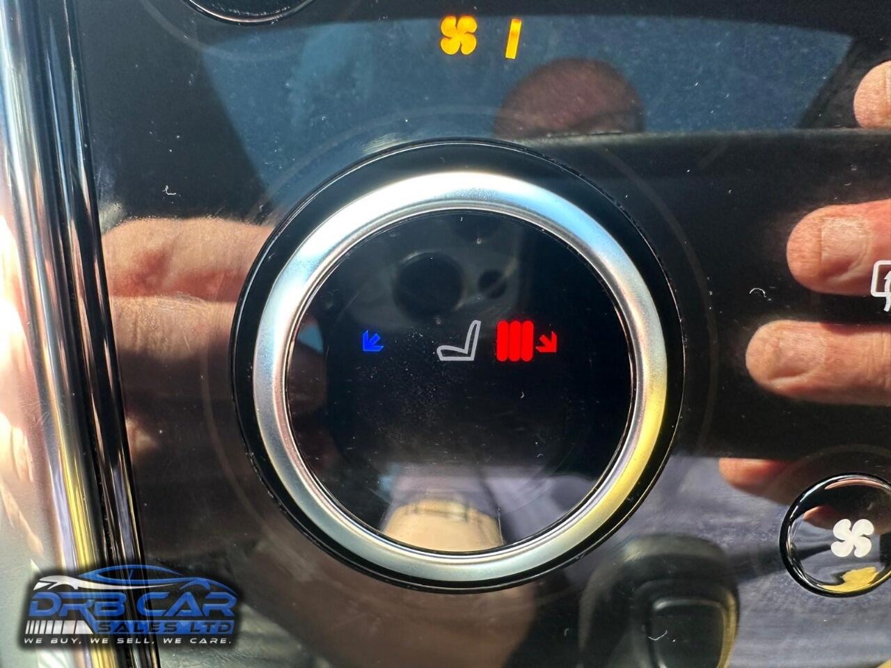 Used Land Rover Discovery Sport 2020 for sale - 76083751: Photo 32