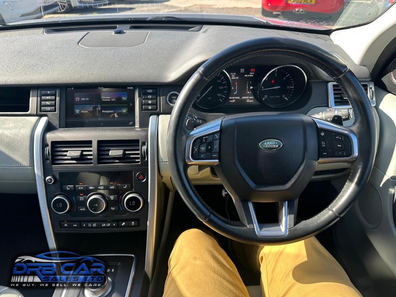 Used Land Rover Discovery Sport 2015 for sale - 76094508: Photo 16
