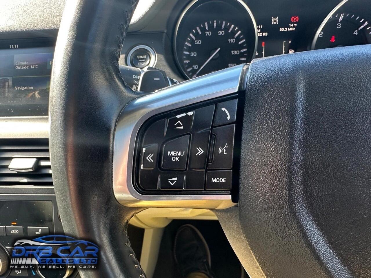 Used Land Rover Discovery Sport 2015 for sale - 76094508: Photo 34