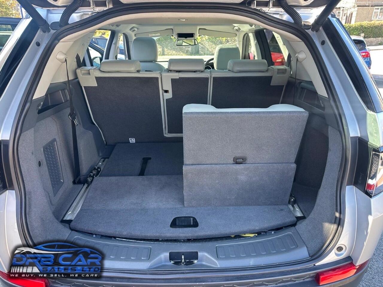 Used Land Rover Discovery Sport 2015 for sale - 76094508: Photo 8