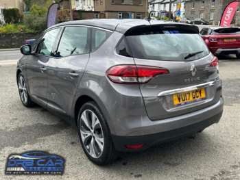 Used Renault Scenic 2017 for sale - 74489414: Photo