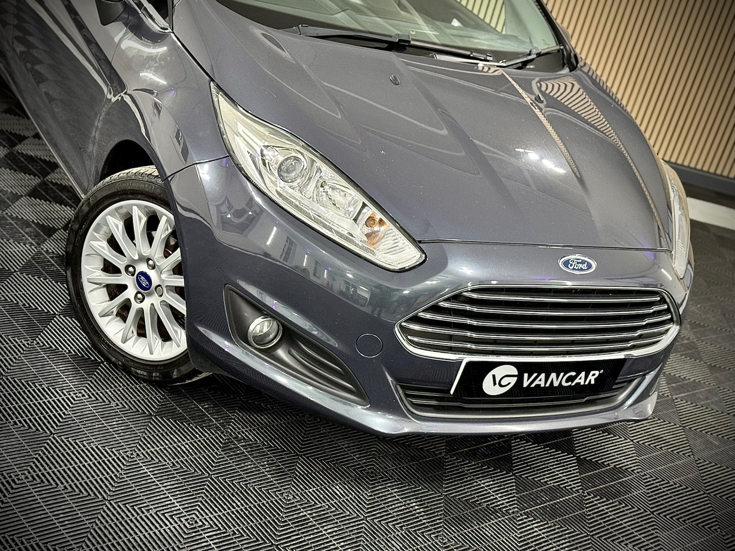 Used Ford Fiesta 2014 for sale - 76268663: Photo 2